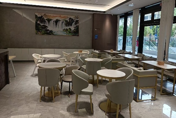 悦邻港酒店图片3